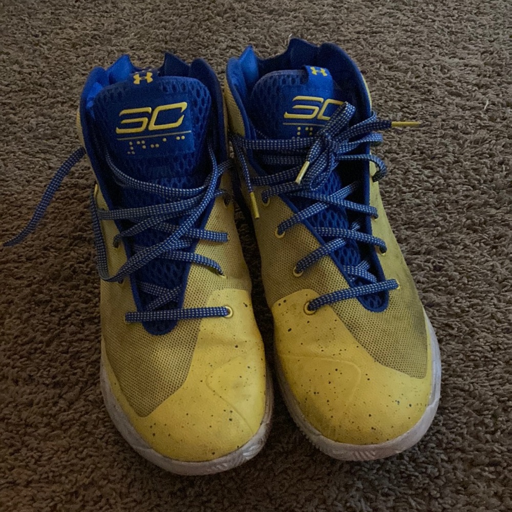 Under Armour Curry shoes men’s 12